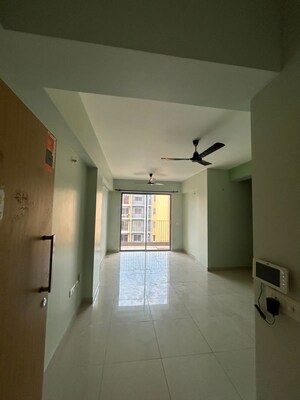 3 BHK Apartment For Rent in Godrej Seven, Joka