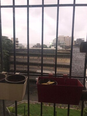 Kitchen in 3 BHK Apartment at Hill Top CHS, Pali Hill – for Rent