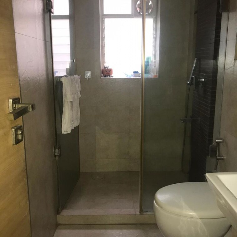 Bathroom, hill-top-chs 3 Bedroom 1180 Sq.Ft. Apartment In Pali Hill Mumbai 10261294