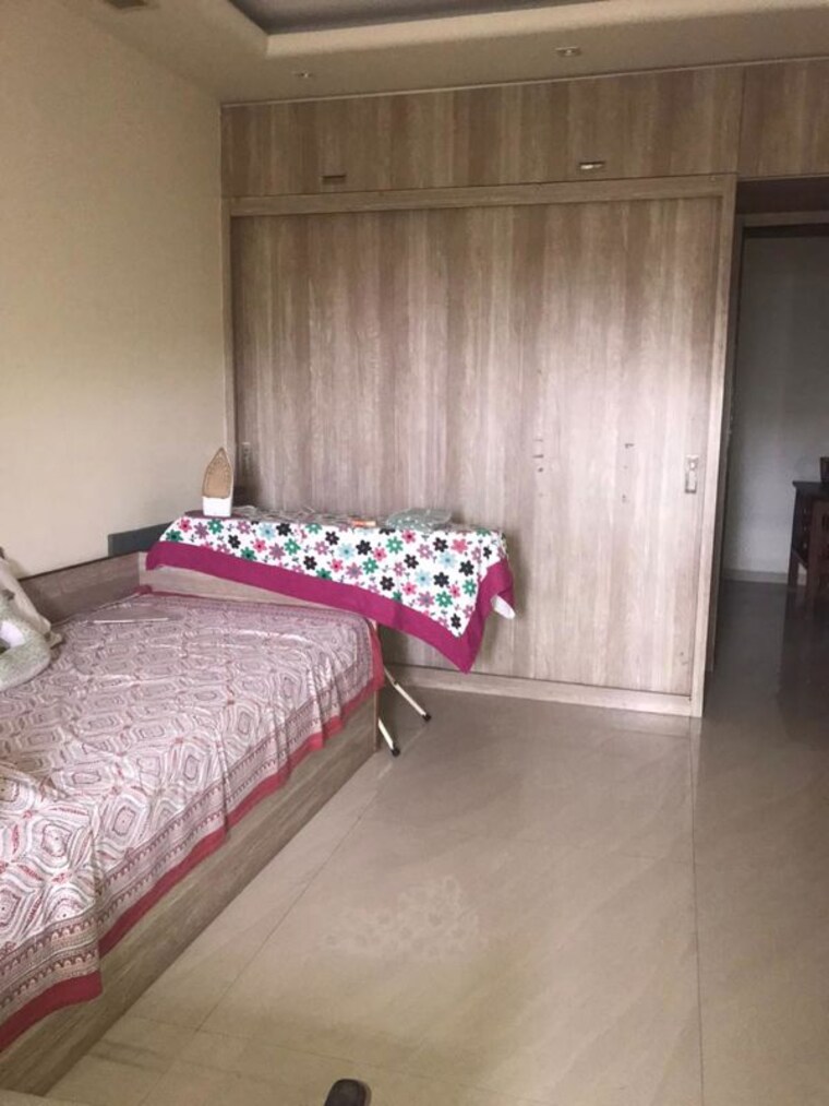 Bedroom, hill-top-chs 3 Bedroom 1180 Sq.Ft. Apartment In Pali Hill Mumbai 10261294
