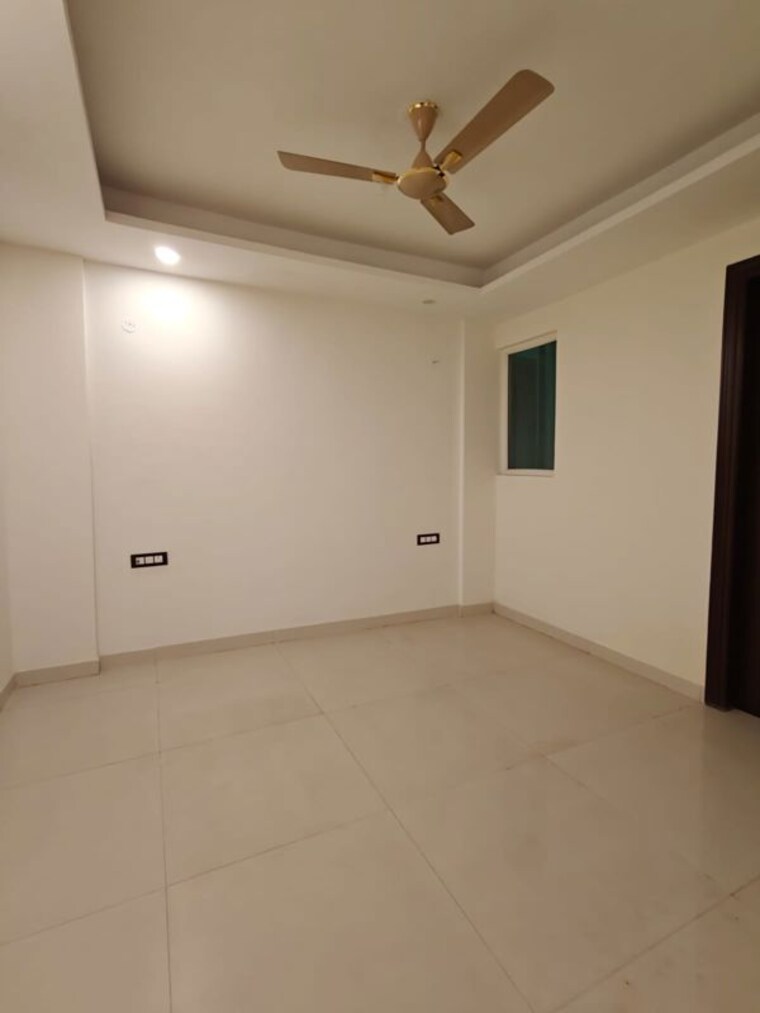 Room, aradhya-homes 4 Bedroom 2200 Sq.Ft. Apartment In Sector 67a Gurgaon 10261383