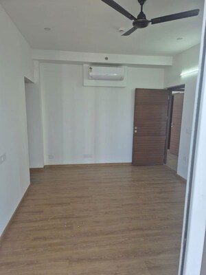 Room in 3 BHK Apartment at Godrej Meridien, Sector 106 – for Rent