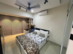 2 BHK Apartment For Sale in Satra One, Goregaon West