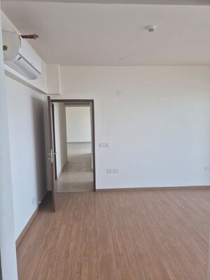 Room in 3 BHK Apartment at Godrej Prive, Sector 106 – for Rent