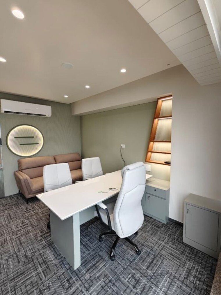 Team Area, bodakdev Commercial Office Space 1098 Sq.Ft. In Bodakdev Ahmedabad 10261415