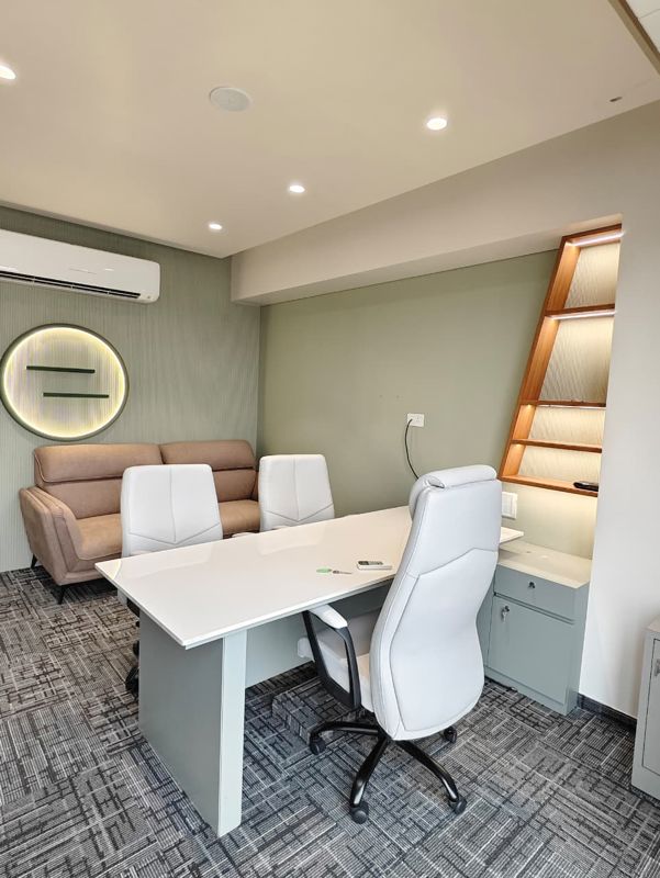 Office Space For Rent in Bodakdev