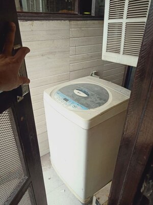 Bathroom in 2 BHK Builder Floor at Palam Vihar – for Rent