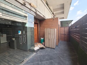 Parking in  Office Space at Netaji Subhash Place – for Rent