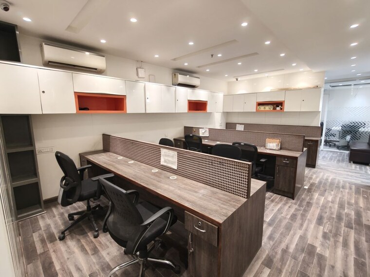 Team Area, netaji subhash place Commercial Office Space 1862 Sq.Ft. In Netaji Subhash Place Delhi 10261464