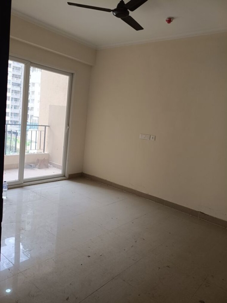 Room, amrapali-crystal-homes 4 Bedroom 2178 Sq.Ft. Apartment In Sector 76 Noida 10261419