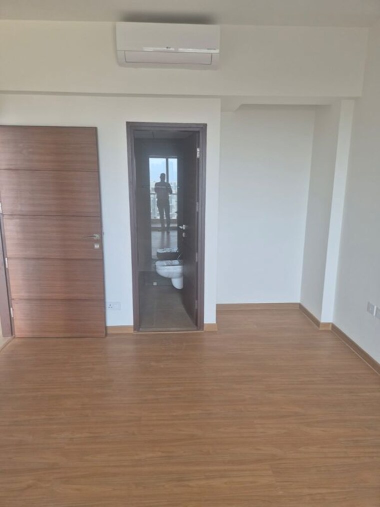 Room, godrej-meridien 4 Bedroom 2720 Sq.Ft. Apartment In Sector 106 Gurgaon 10261466