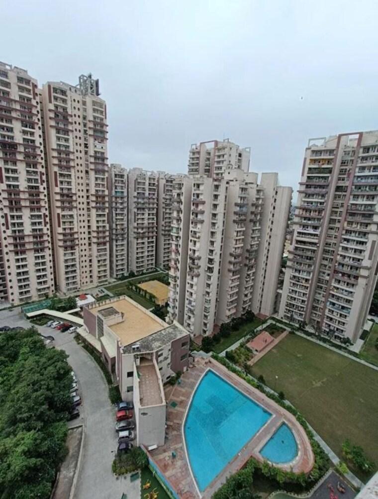 Exterior View, supertech-livingston 2 Bedroom 1000 Sq.Ft. Apartment In Sain Vihar Ghaziabad 10261454