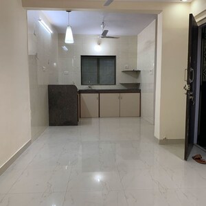 Bathroom in 1.5 BHK Apartment at Torna CHS Borivali, Dalvi Nagar – for Rent