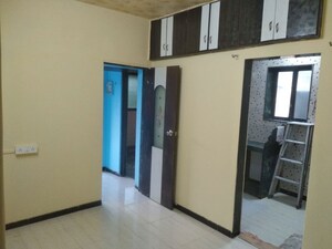 Room in 2 BHK Apartment at Mangal Wadi – for Rent