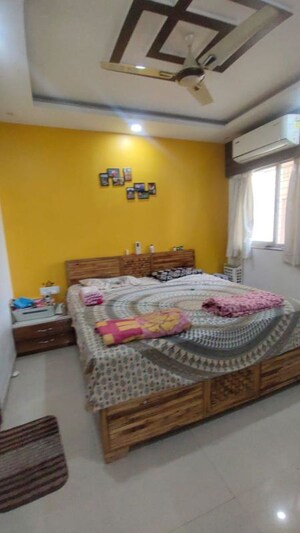 1.5 BHK Apartment For Rent in Lodha Casa Rio, Dombivli East