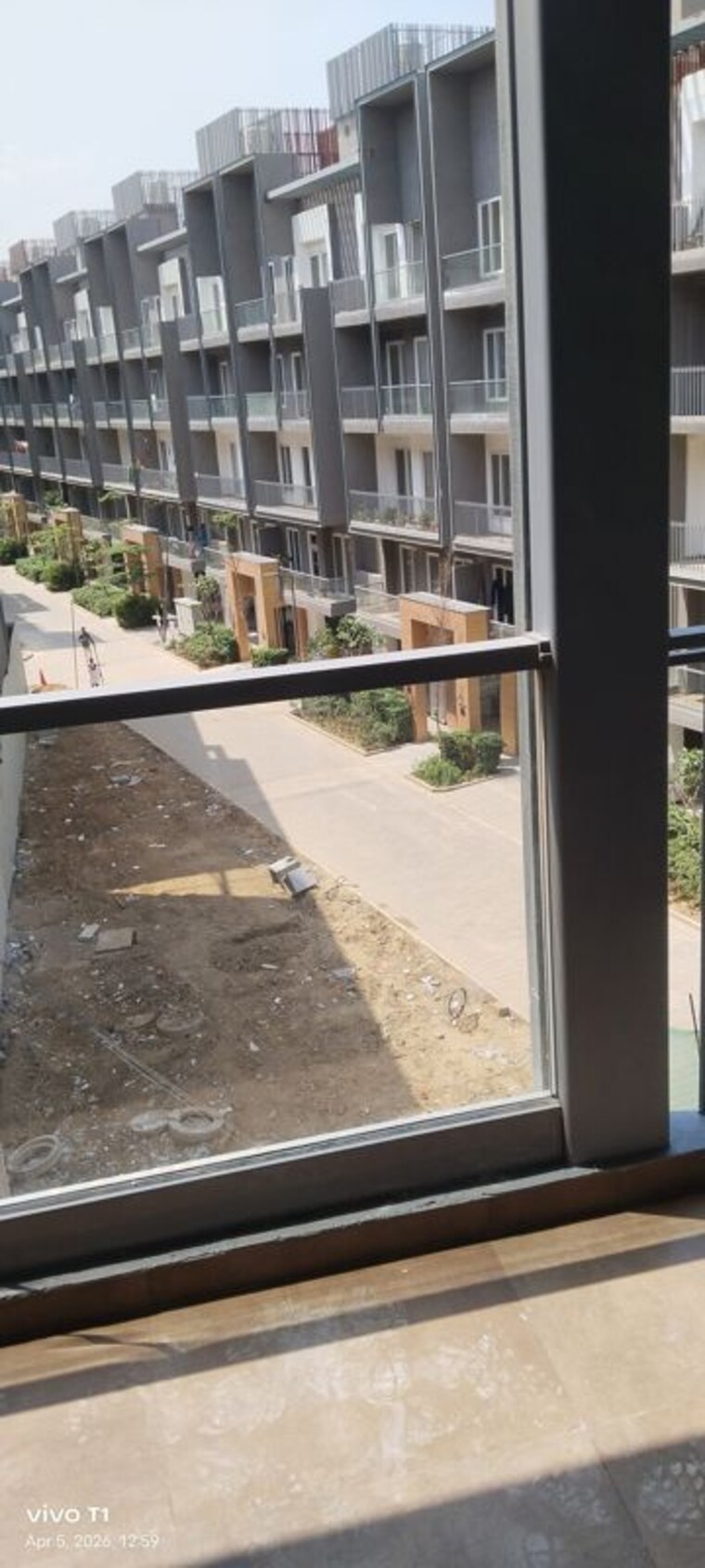 Balcony, smart-world-orchard 2.5 Bedroom 1250 Sq.Ft. Builder Floor In Sector 61 Gurgaon 10261515