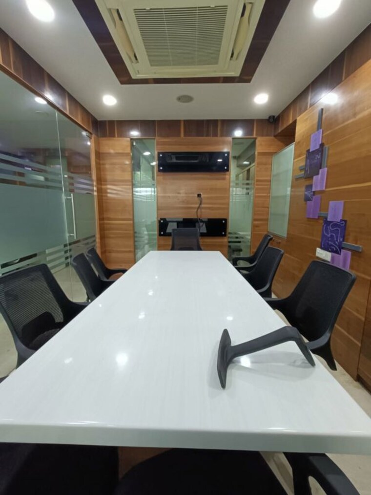 Team Area, venus-atlantis Commercial Office Space 1138 Sq.Ft. In Prahlad Nagar Ahmedabad 10261691