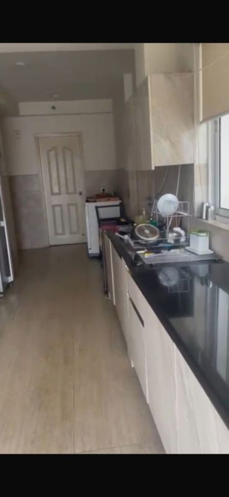 Kitchen, pioneer-park-presidia 4 Bedroom 4795 Sq.Ft. Apartment In Sector 62 Gurgaon 10261595