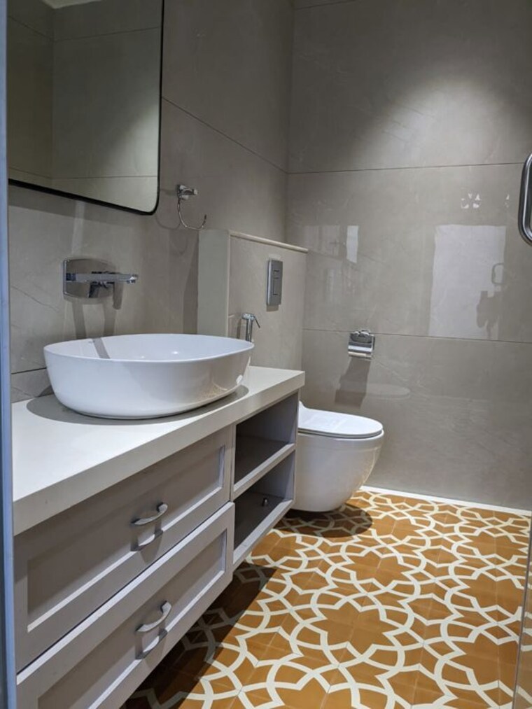 Attached Bathroom, subhangan-apartment 3 Bedroom 2200 Sq.Ft. Apartment In Santacruz West Mumbai 10262236