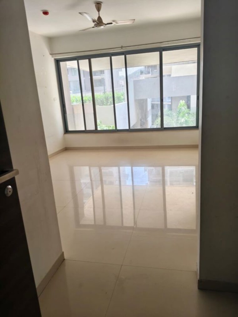 Balcony, nabar-shankar-heights 3 Bedroom 1450 Sq.Ft. Apartment In Aundh Pune 10262258