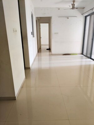 Bathroom in 3 BHK Apartment at Nabar Shankar Heights, Aundh – for Rent