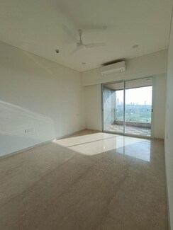 3 BHK + Pooja Room Apartment For Rent in Lokhandwala Minerva Mahalaxmi