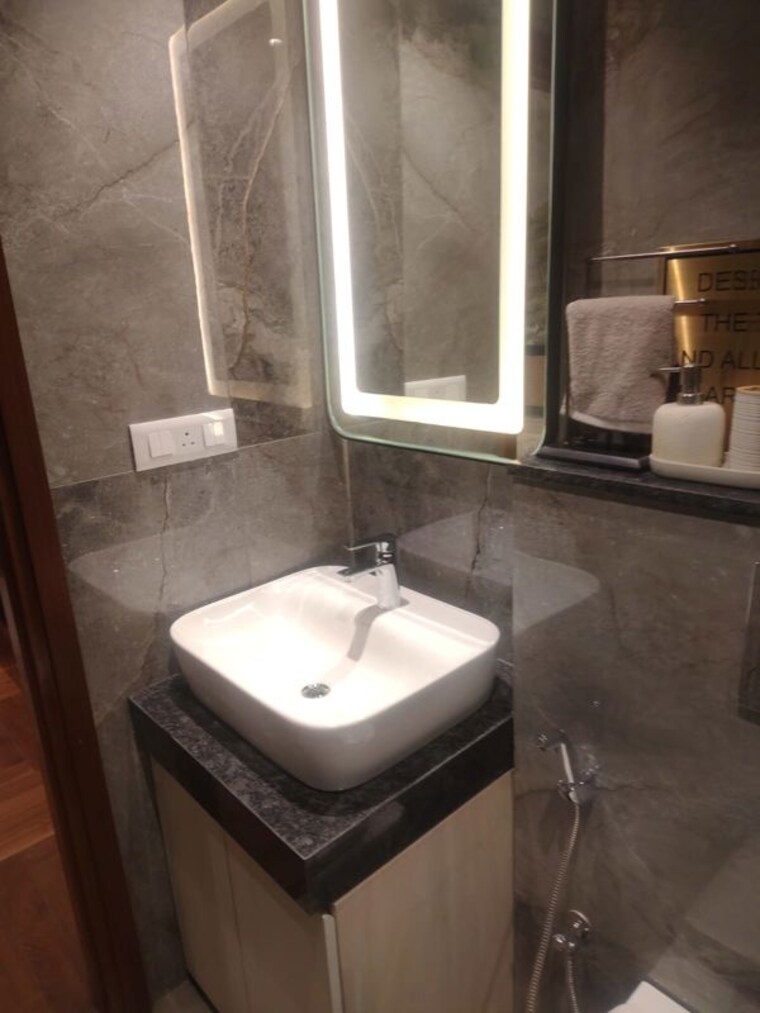 Bathroom, the-prestige-city 3 Bedroom 2772 Sq.Ft. Apartment In Indrapuram Ghaziabad 10262265