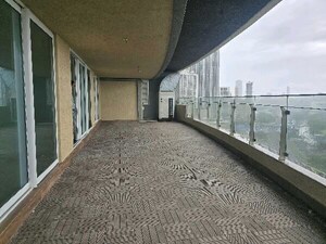 Kitchen in 3 BHK Apartment at Lokhandwala Minerva Mahalaxmi, Mahalaxmi – for Rent