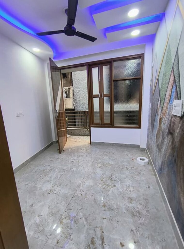 Room, govindpuri 3 Bedroom 900 Sq.Ft. Builder Floor In Govindpuri Delhi 10262268