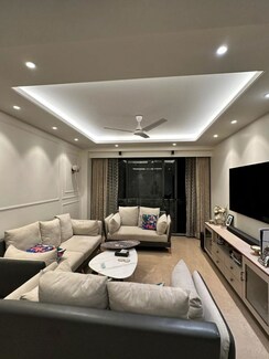 4 BHK + Servant Room,Extra Room Builder Floor For Rent in Greater Kailash II