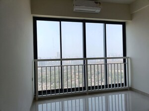 Master Bedroom in 2 BHK Apartment at Dynamix Divum, Malad East – for Rent