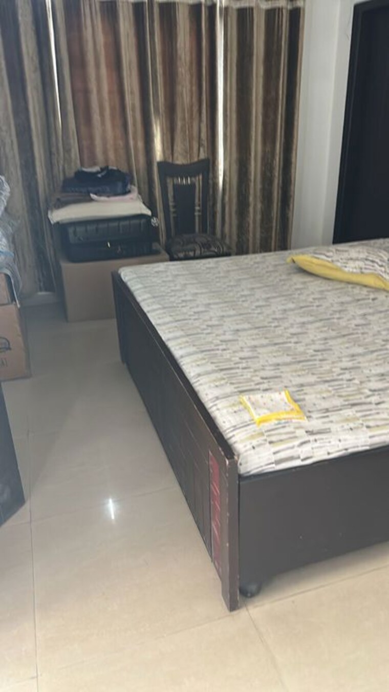 Bedroom, pir machalla 3 Bedroom 1850 Sq.Ft. Apartment In Pir Machalla Zirakpur 10262299