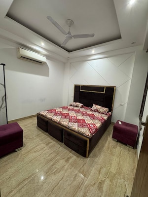 Bedroom in 3 BHK Apartment at Chattarpur – for Rent