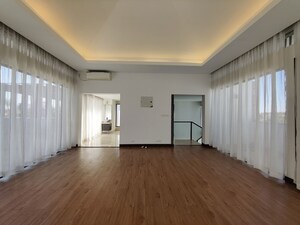 Room in 4 BHK Villa at Prestige Golfshire, Nandi Hills – for Rent