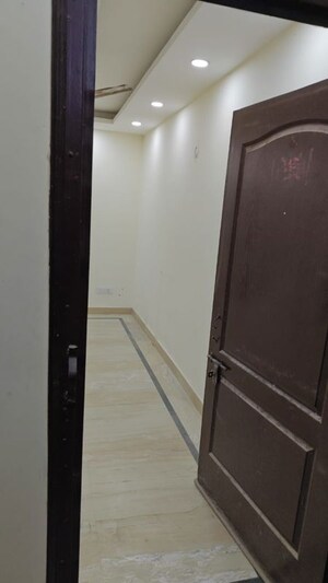 Staircase in 3 BHK Builder Floor at Maidan Garhi – for Rent