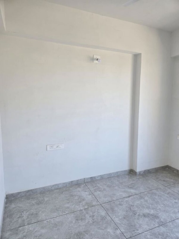 Room, sukirti-54 3 Bedroom 1700 Sq.Ft. Apartment In Shela Ahmedabad 10230063