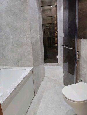 Bathroom in 4 BHK Apartment at Omkar 1973, Worli – for Rent