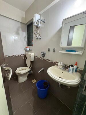 Bathroom in 2 BHK Apartment at Simran Heights Chembur, Chembur – for Rent