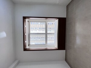 Room in  Apartment at Bhartiya Nikoo Homes Phase 2, Thanisandra Main Road – for Rent