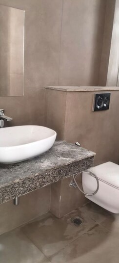 3 BHK + Servant Room Apartment For Rent in Shalimar One World Belvedere Court 3