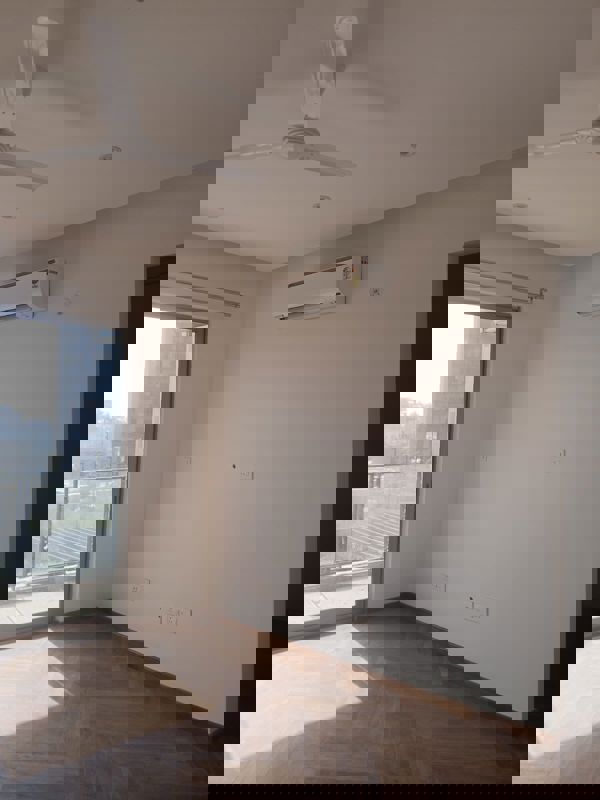 3 BHK + Store Room 1752 Sq.Ft. Apartment in Shalimar One World Belvedere Court 3