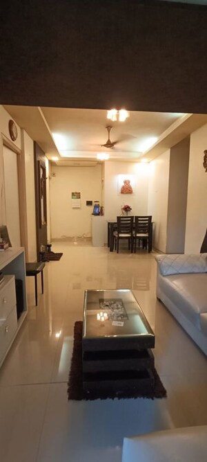 1 BHK Apartment For Rent in Sagar Avenue  II, Santacruz East