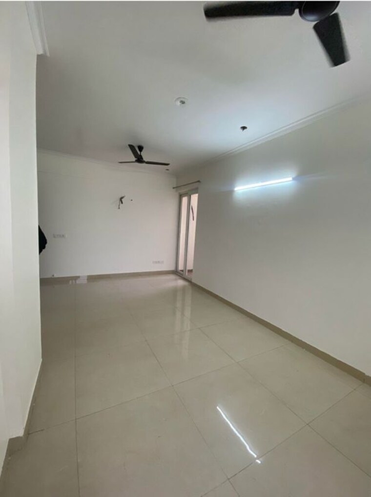 Room, affinity-greens 3 Bedroom 2250 Sq.Ft. Apartment In International Airport Road Zirakpur 10262373