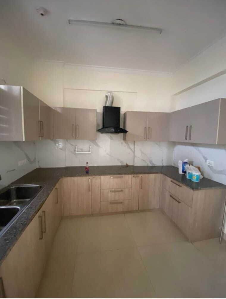 Kitchen, affinity-greens 3 Bedroom 2250 Sq.Ft. Apartment In International Airport Road Zirakpur 10262373
