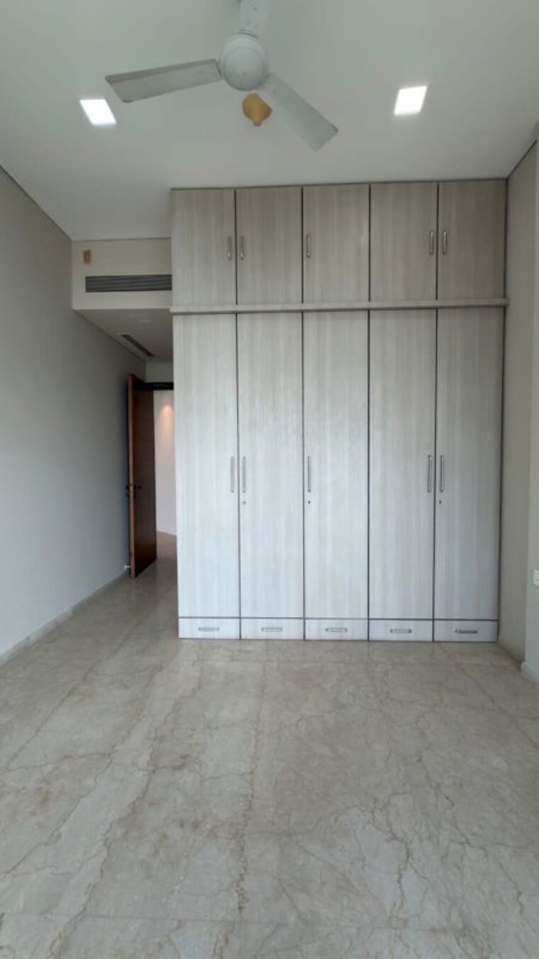 Room, omkar-1973 4 Bedroom 3618 Sq.Ft. Apartment In Worli Mumbai 10262378