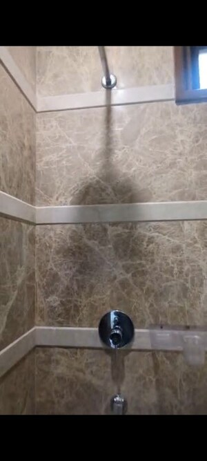 Furnished Amenities in 2 BHK Builder Floor at Lajpat Nagar I – for Rent