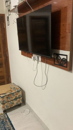 Furnished Amenities in 1 BHK Apartment at Aura Homes, Patiala Road – for Rent