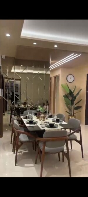 Team Area in 2 BHK Apartment at Satellite Aristia, Andheri East – for Sale