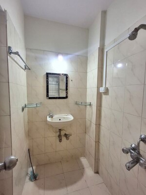 Bathroom in 2.5 BHK Apartment at Evershine Crown, Kandivali East – for Rent