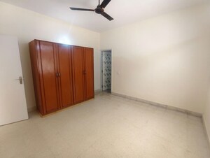 Room in 2 BHK Apartment at Richmond Premier, Richmond Road – for Rent
